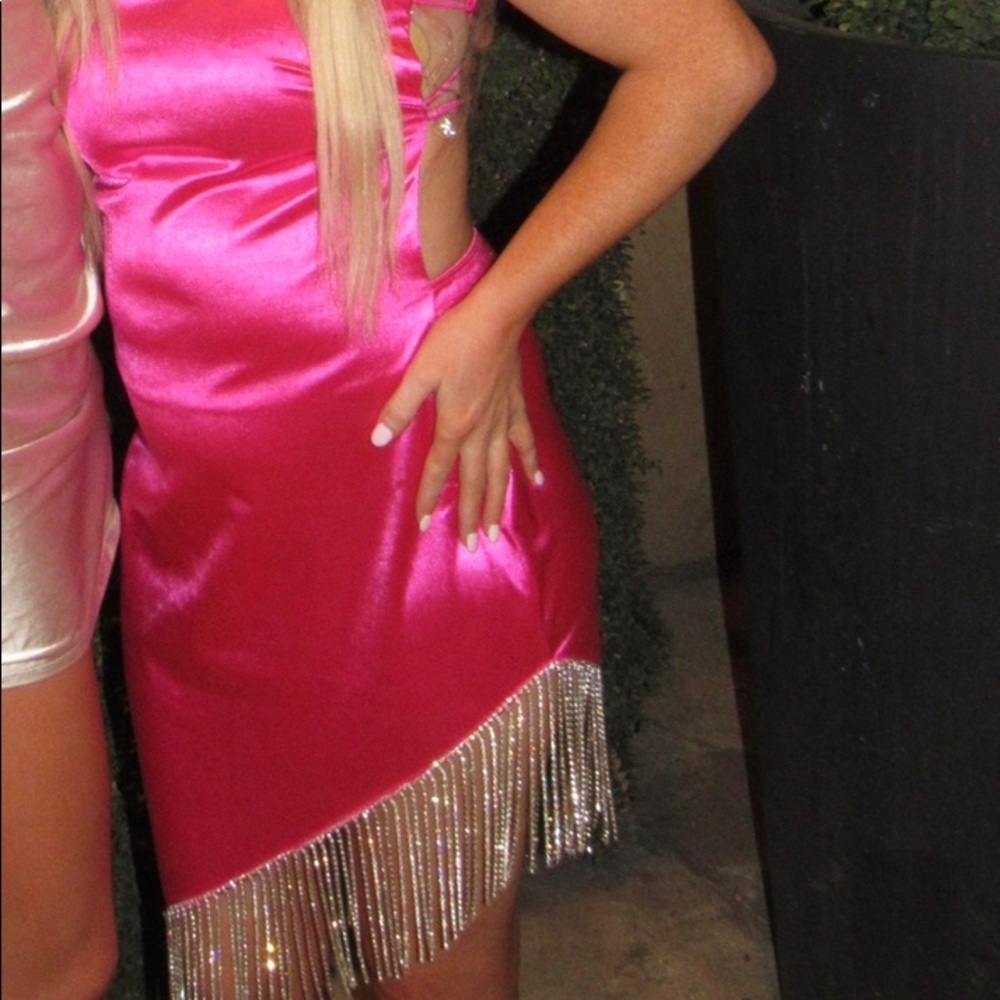 Pink dress with fringes. Super cute